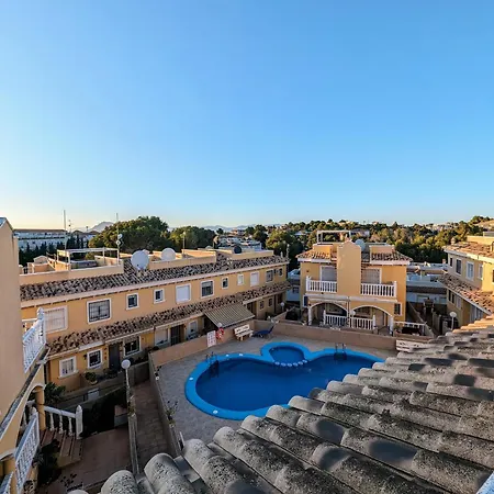 Casa vacanze 2 Bedroom Algorfa Townhouse With Pool *