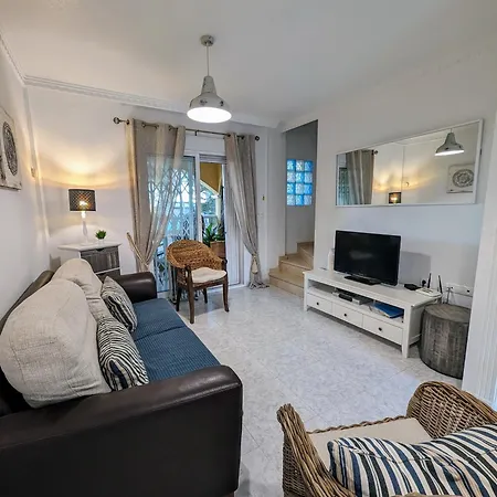 2 Bedroom Algorfa Townhouse With Pool
